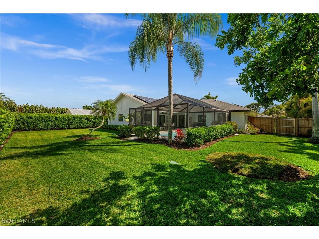 133 Wickliffe Drive Naples FL 34110 226010158 image4