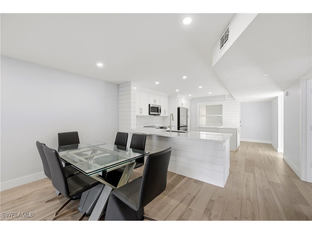 1330 Derbyshire Court #E101 Naples FL 34116 225081098 image17