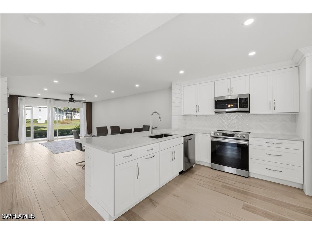 1330 Derbyshire Court #E101 Naples FL 34116 226014071 image6