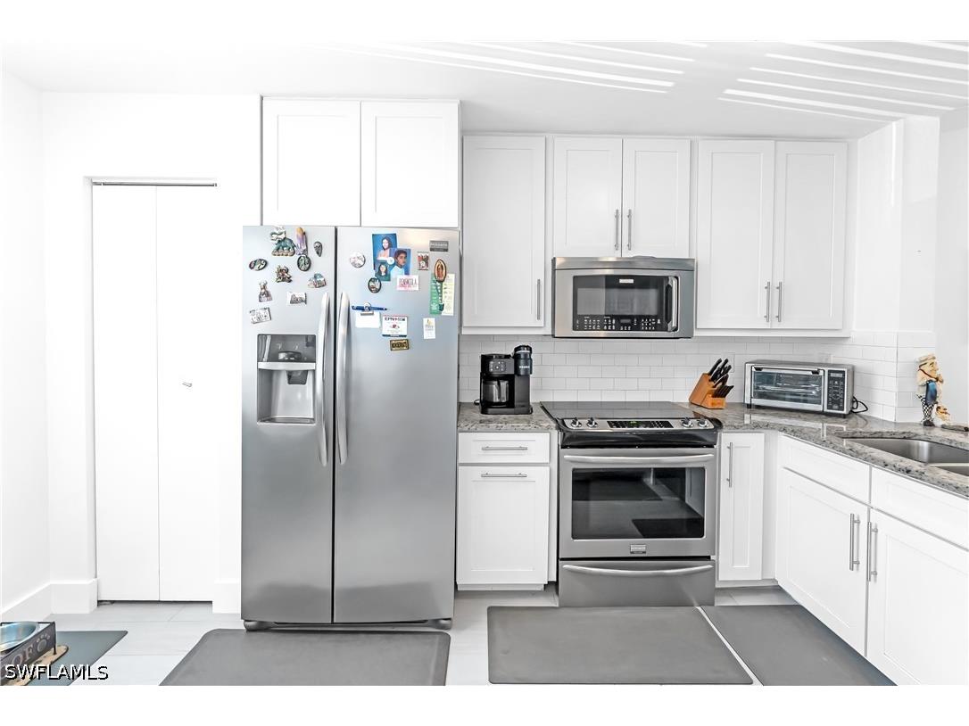 1330 Derbyshire Court #E203 Naples FL 34116 226020553 image10