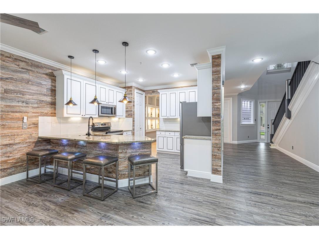 1330 Mariposa Circle #103 Naples FL 34105 225082589 image10