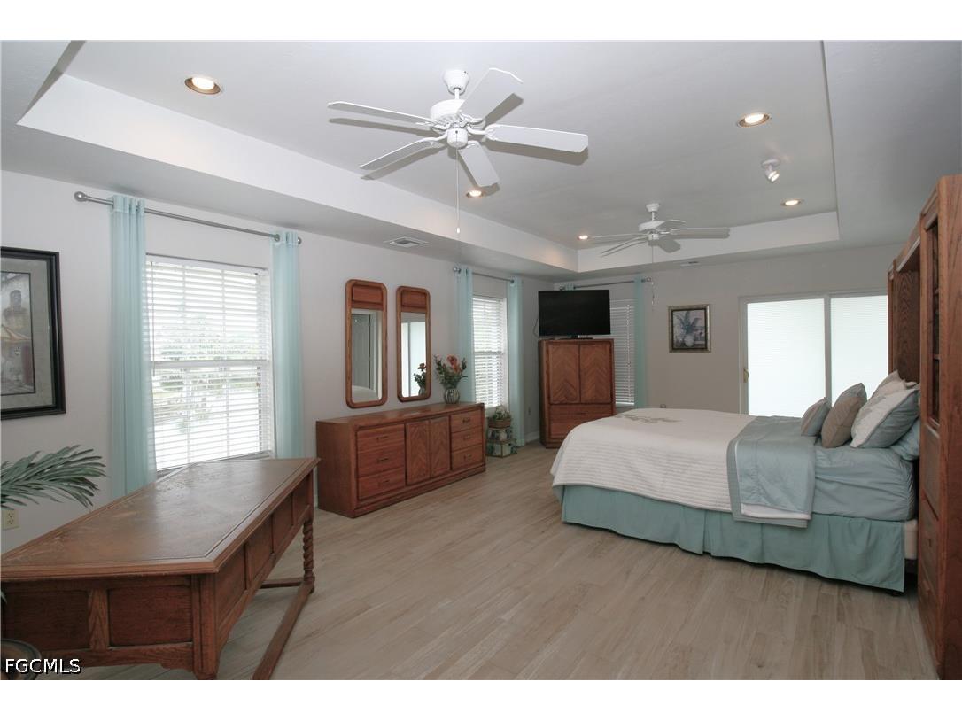 1330 SE 6th Avenue Cape Coral FL 33990 2026023964 image10