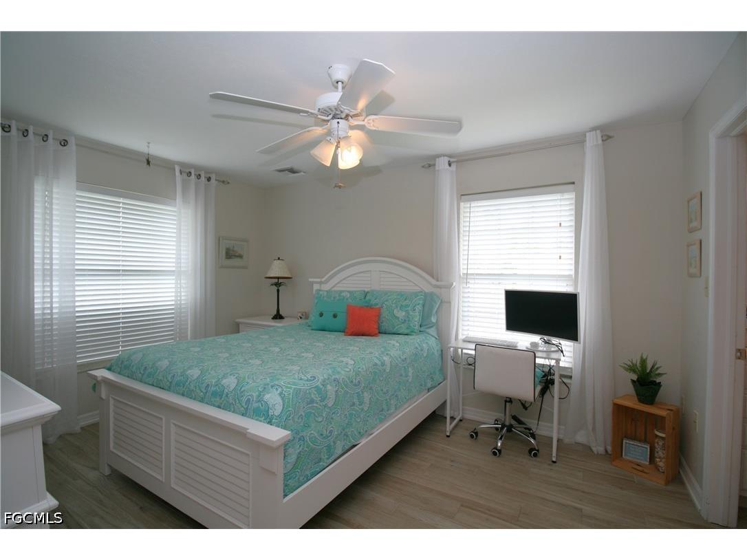 1330 SE 6th Avenue Cape Coral FL 33990 2026023964 image17