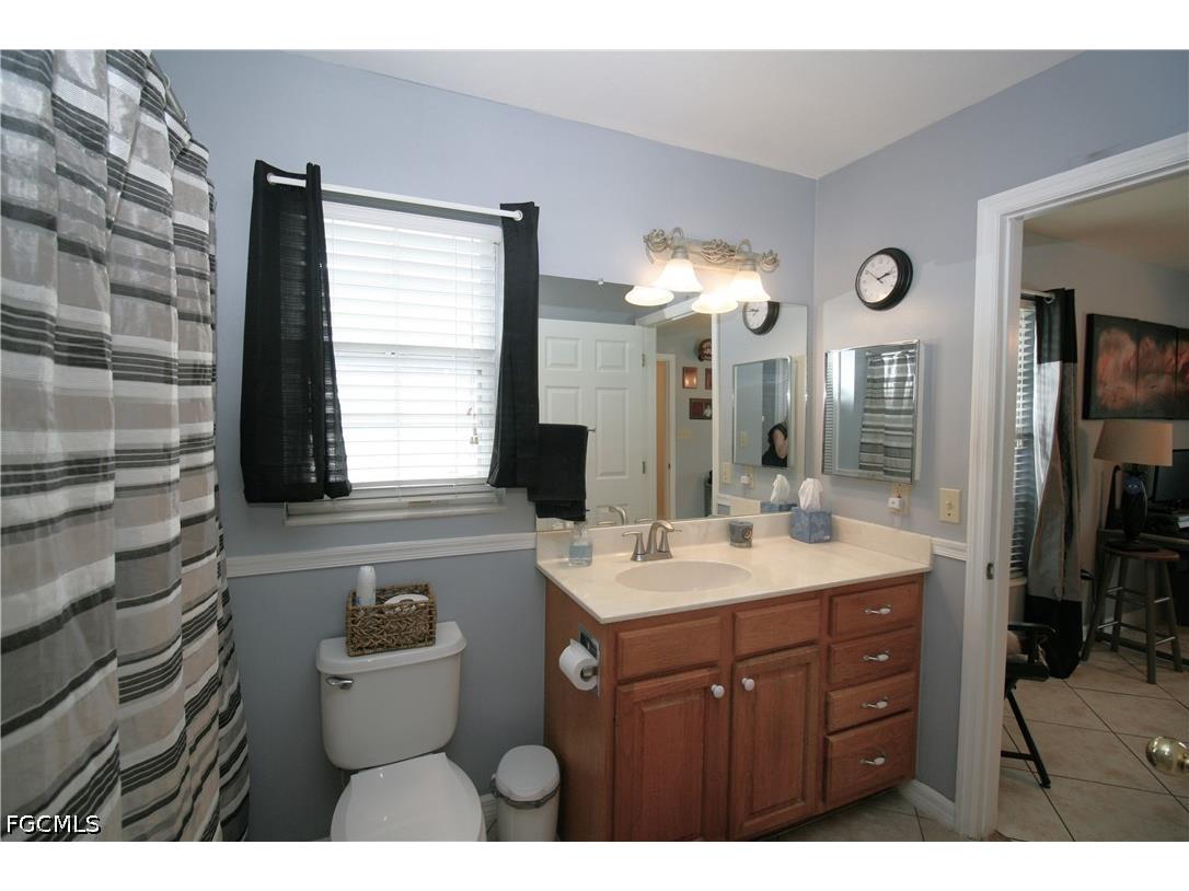 1330 SE 6th Avenue Cape Coral FL 33990 2026023964 image44