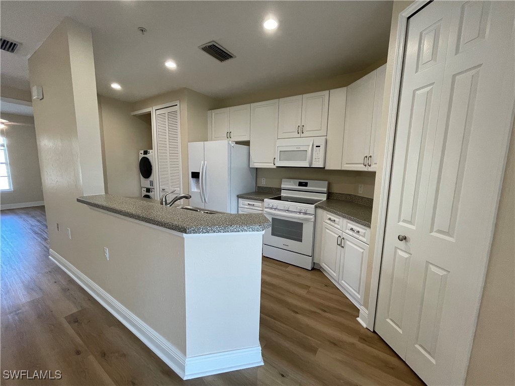 1330 Sweetwater Cove #202 Naples FL 34110 225077408 image4