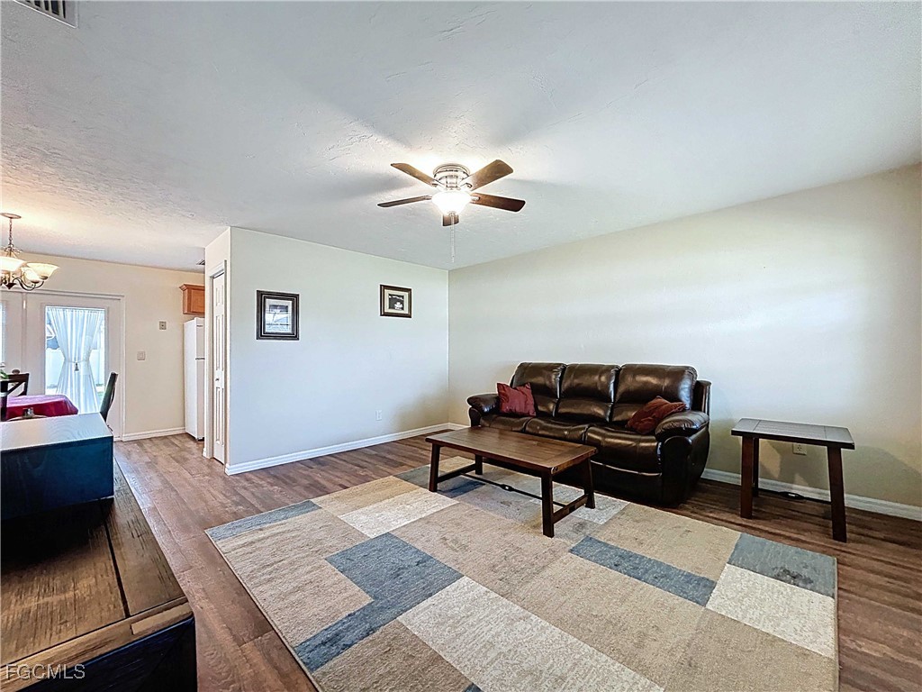 13307 Caribbean Boulevard Fort Myers FL 33905 2025023041 image3