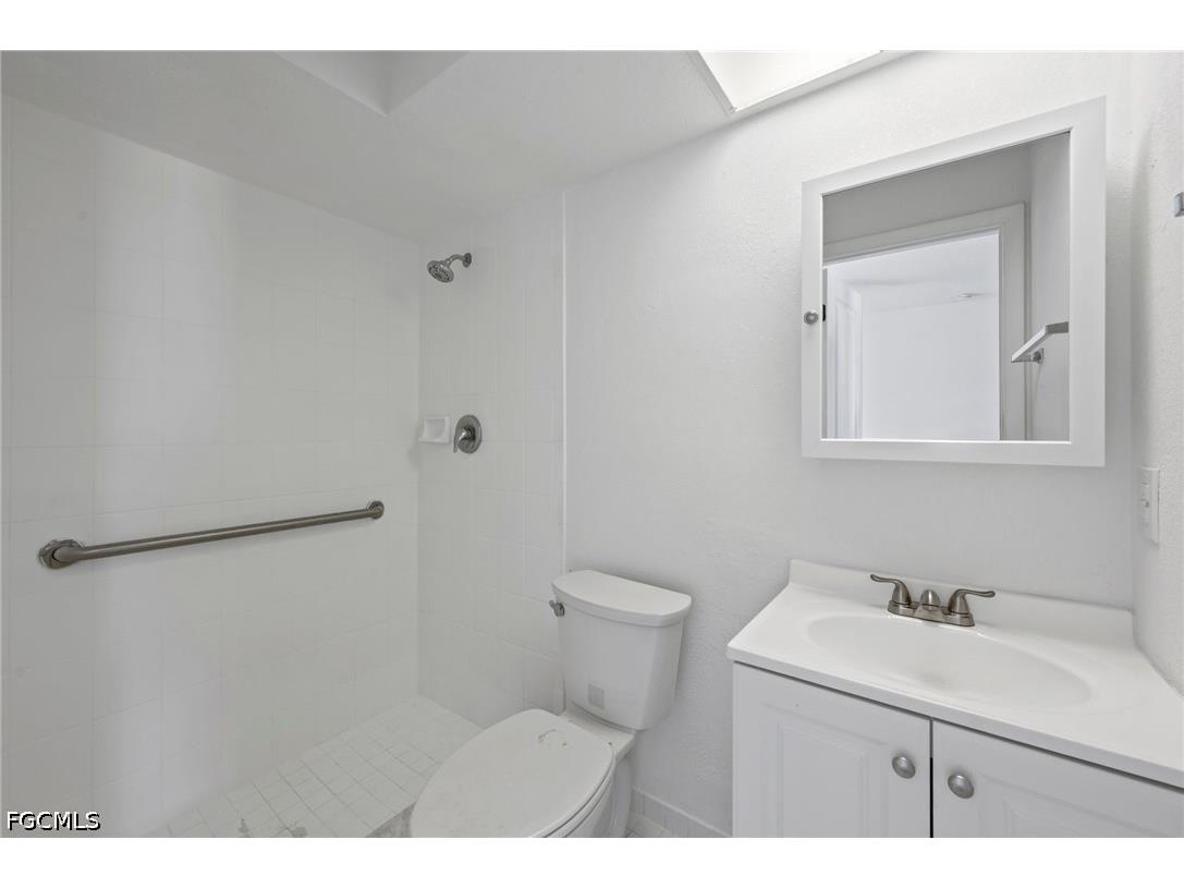 1331 NE 12th Avenue Cape Coral FL 33909 2026025419 image13