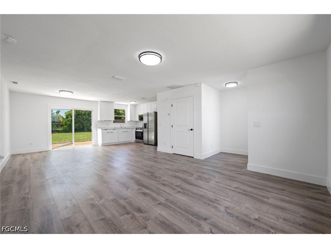 1331 NE 12th Avenue Cape Coral FL 33909 2026025419 image7