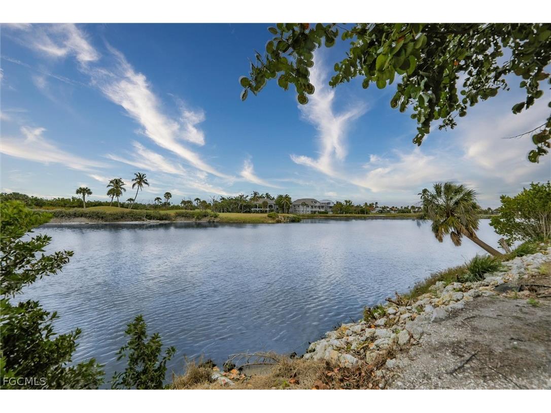 1331 Par View Drive Sanibel FL 33957 2026003107 image13