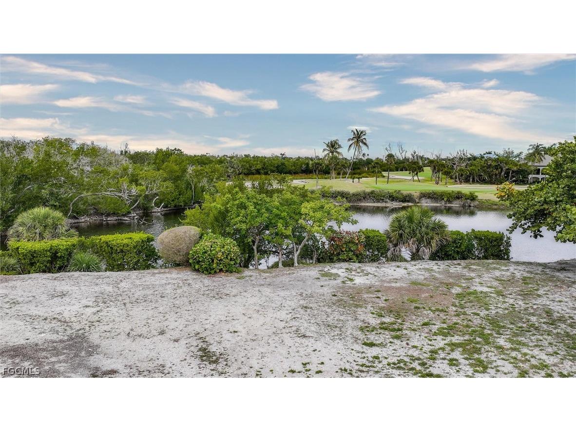 1331 Par View Drive Sanibel FL 33957 2026003107 image3