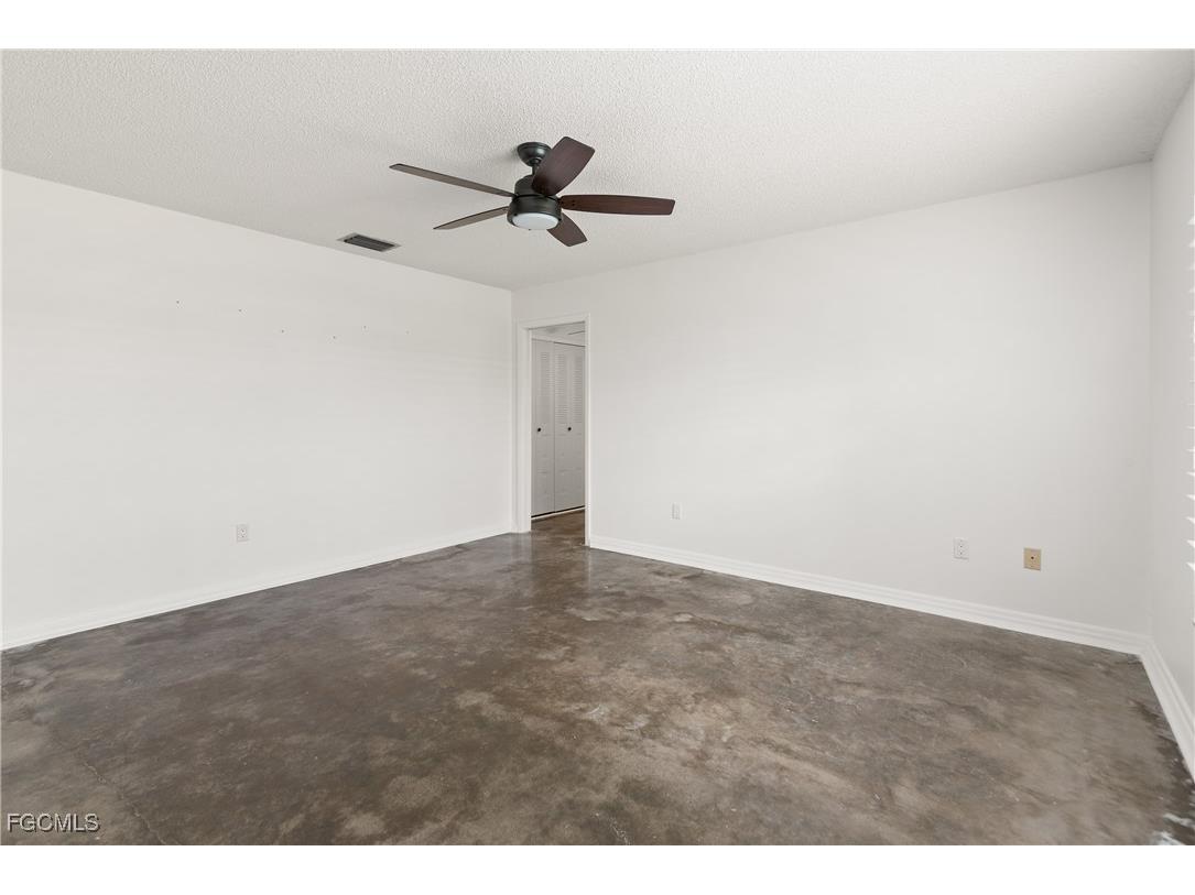 1331 S Brandywine Circle Fort Myers FL 33919 2025010504 image12