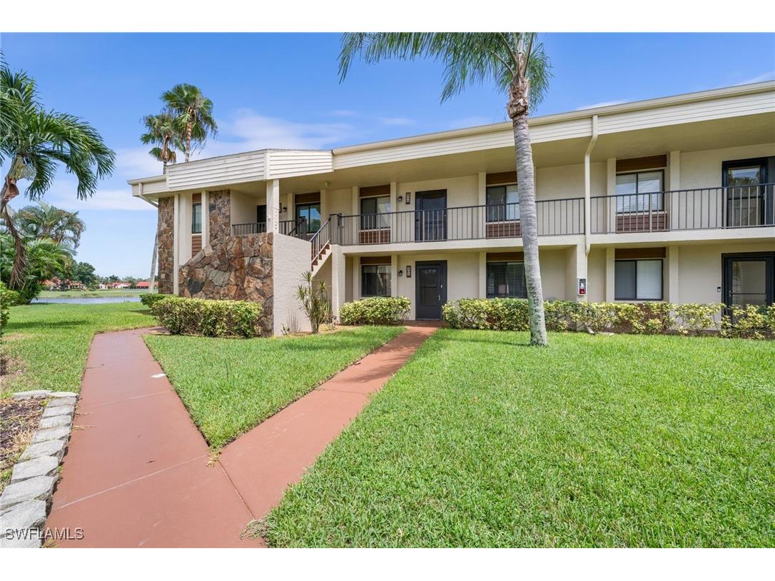 13315 White Marsh Lane #402 Fort Myers FL 33912 224055253 image1