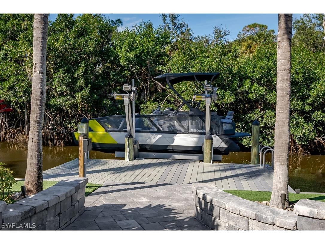 13319 Snook Circle Naples FL 34114 226007290 image24