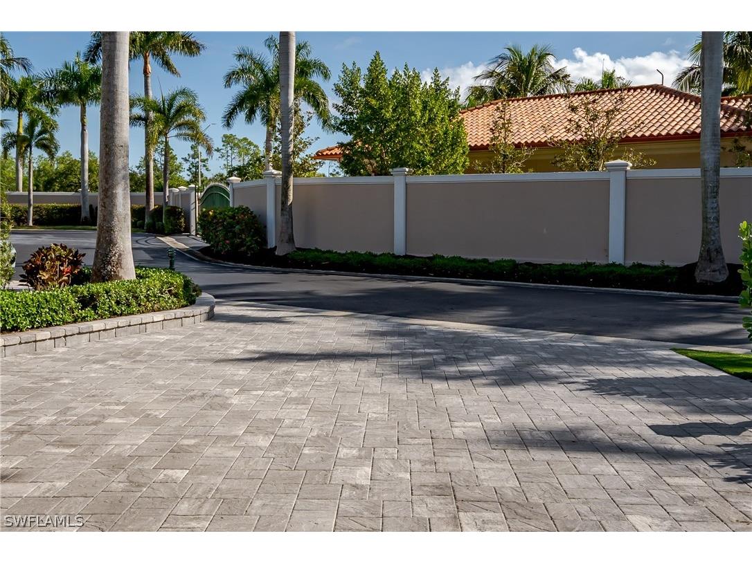 13319 Snook Circle Naples FL 34114 226007290 image34