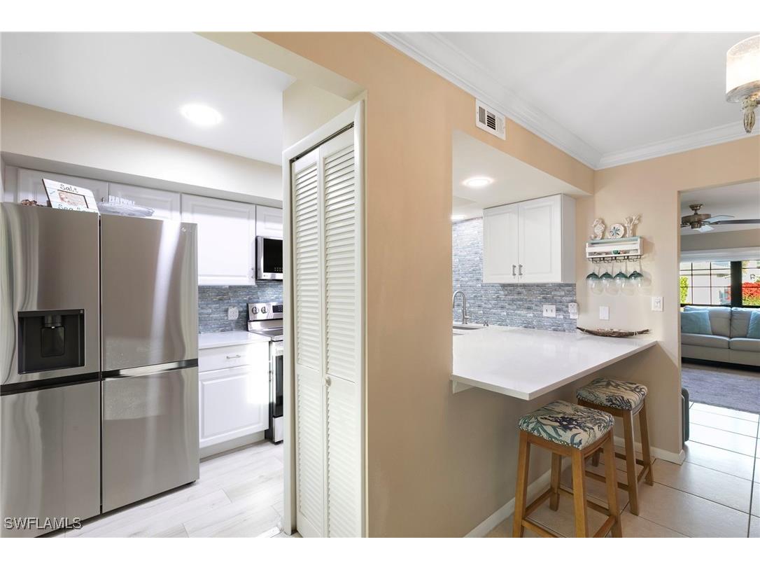 1332 Delbrook N #J2 Marco Island FL 34145 225083606 image7