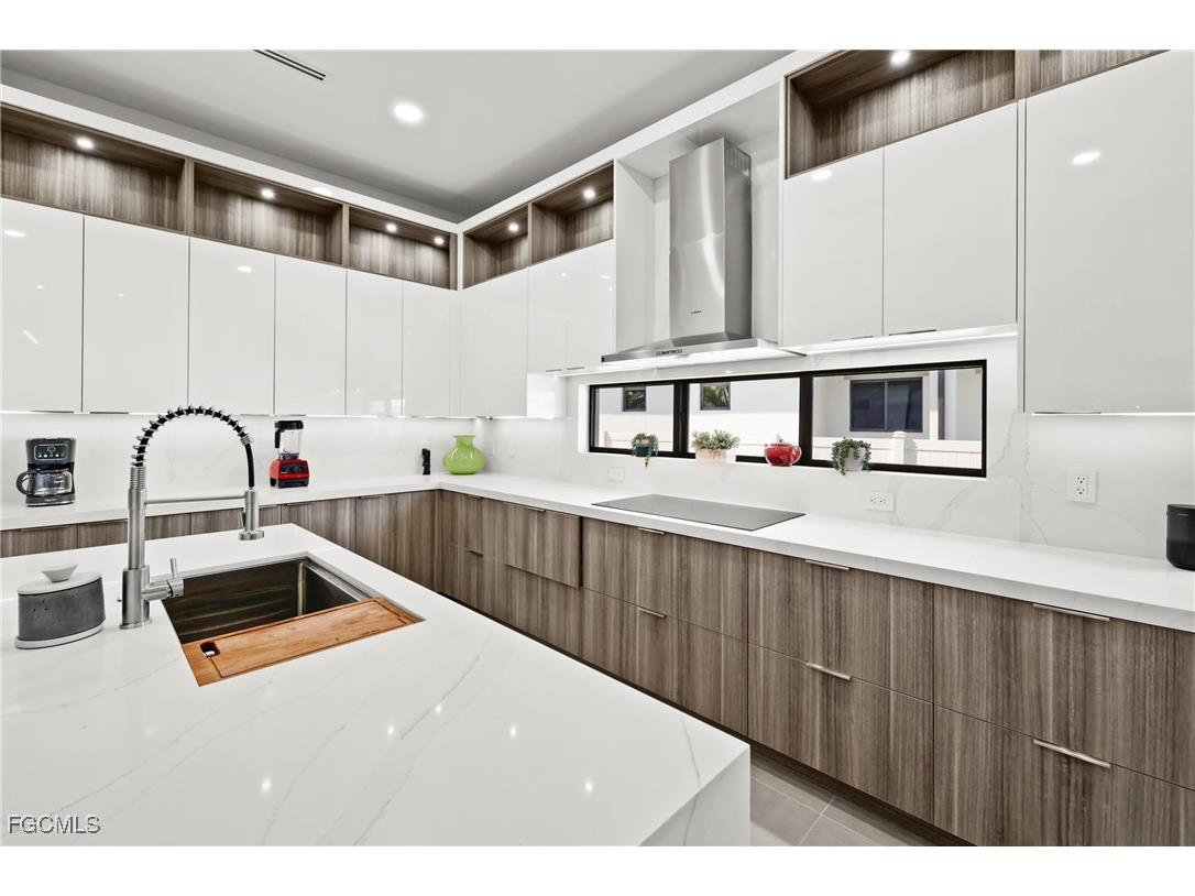 1332 Longwood Drive Fort Myers FL 33919 2025016294 image11