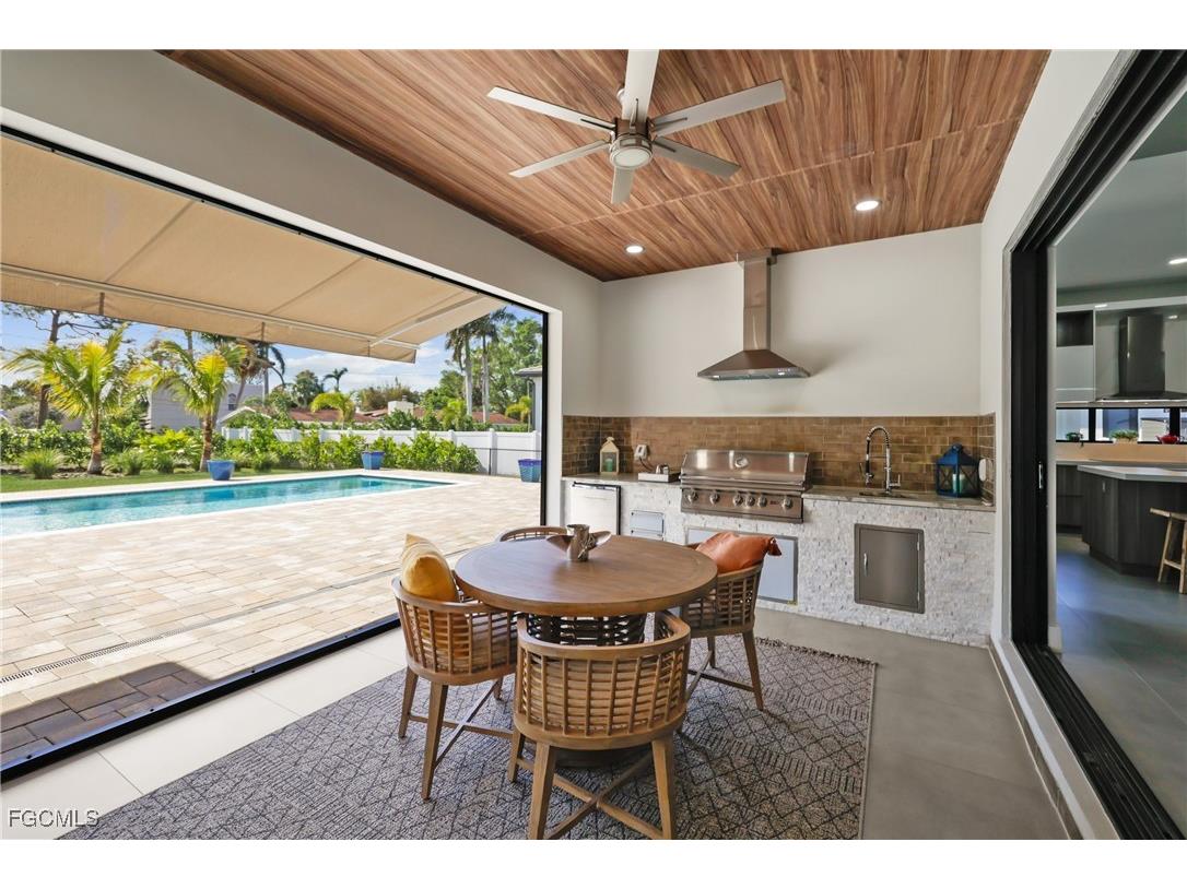 1332 Longwood Drive Fort Myers FL 33919 2025016294 image32