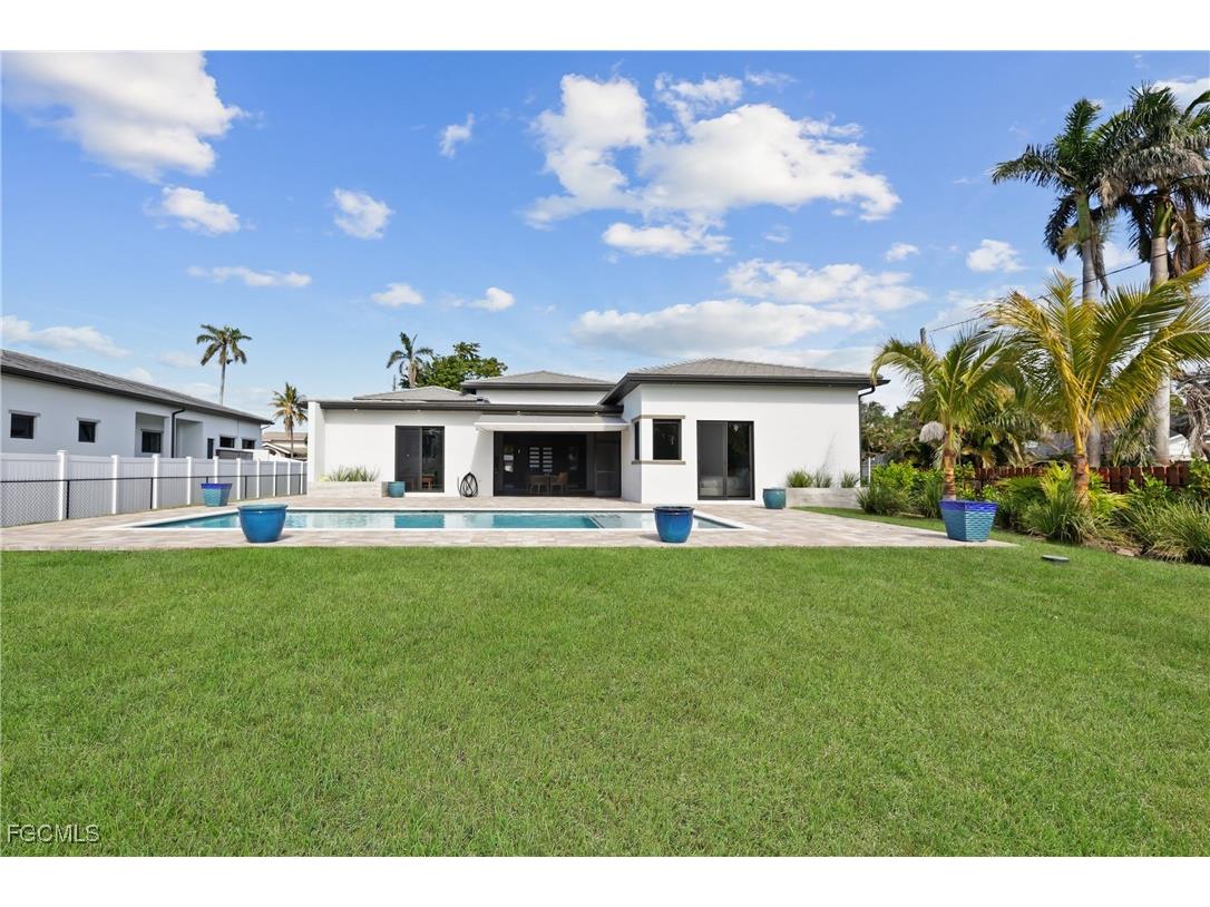 1332 Longwood Drive Fort Myers FL 33919 2025016294 image36