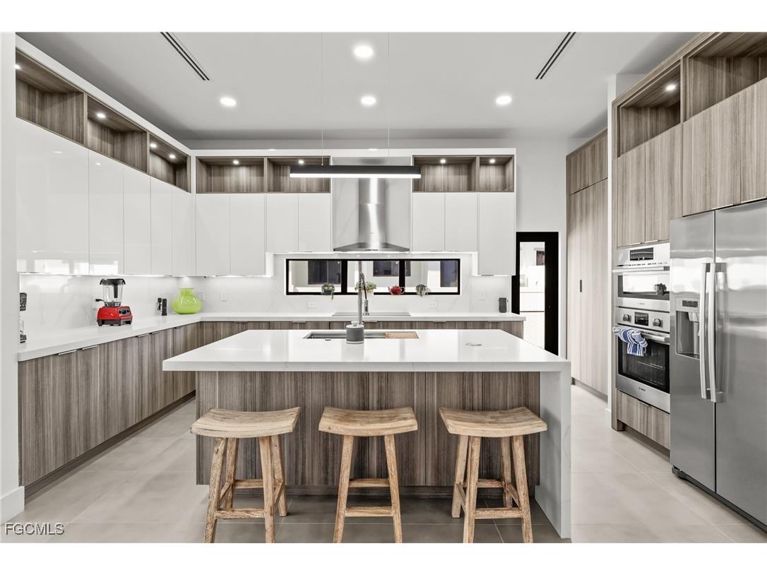 1332 Longwood Drive Fort Myers FL 33919 2025016294 image9