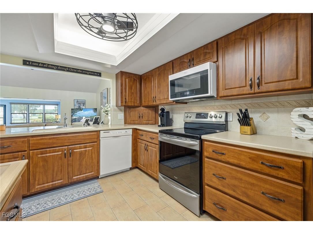 13322 Oak Hill Loop Fort Myers FL 33912 2025007539 image11