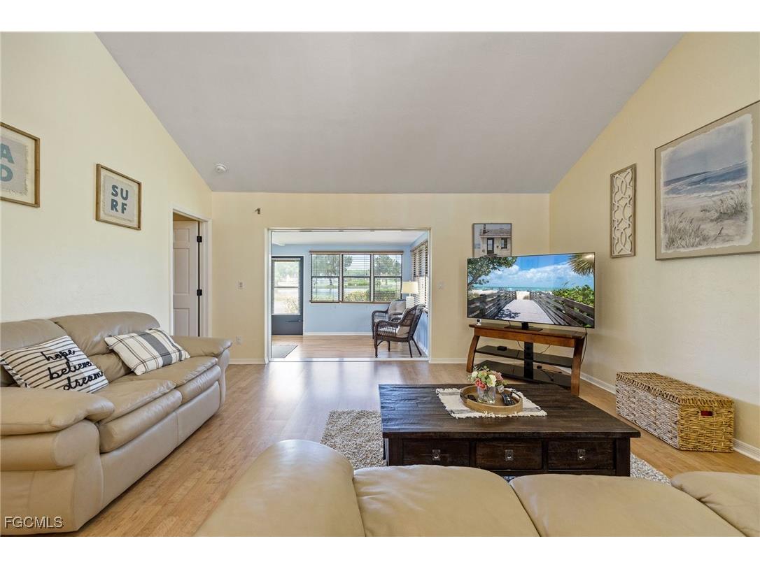 13322 Oak Hill Loop Fort Myers FL 33912 2025007539 image18