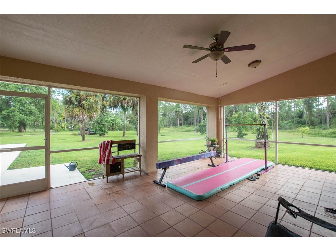1333 20th Avenue NE Naples FL 34120 225071089 image22