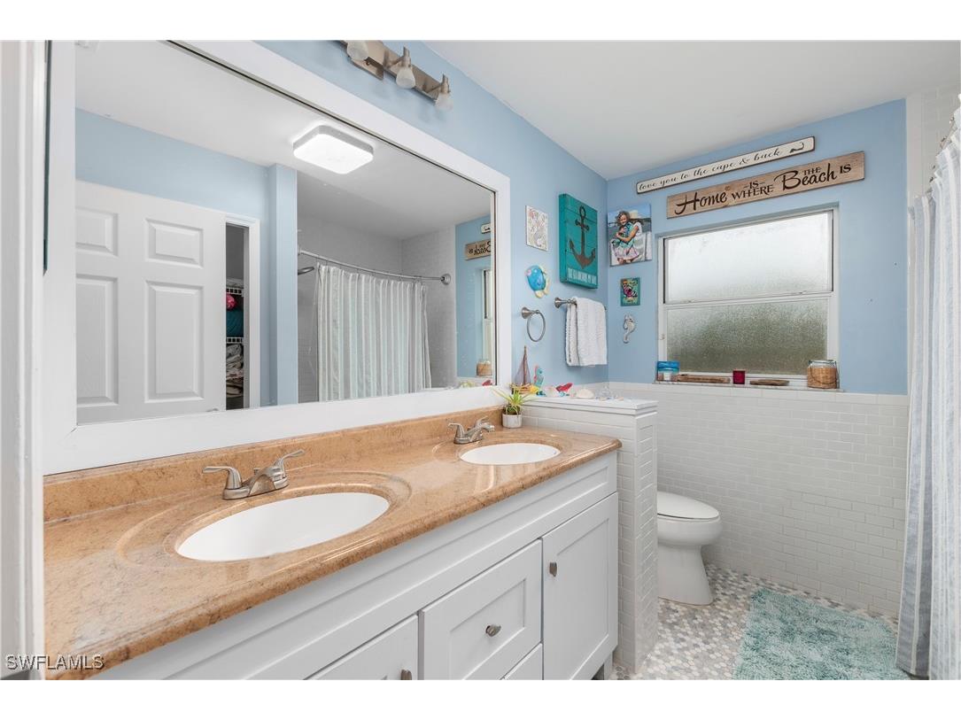 1333 20th Avenue NE Naples FL 34120 225071089 image25