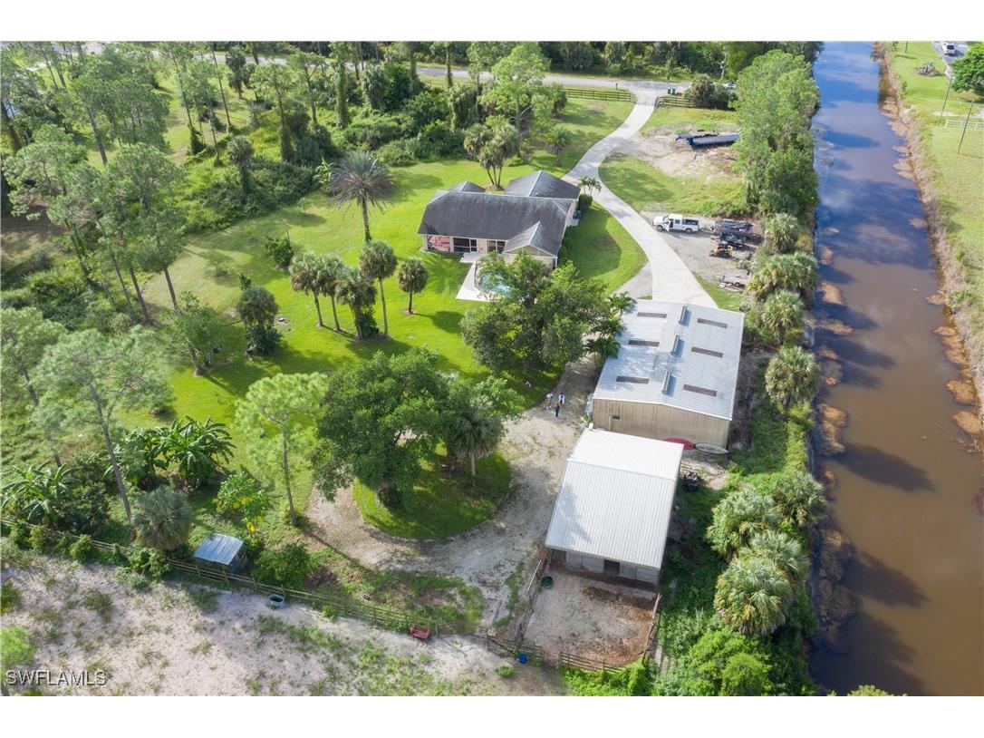 1333 20th Avenue NE Naples FL 34120 225071089 image4