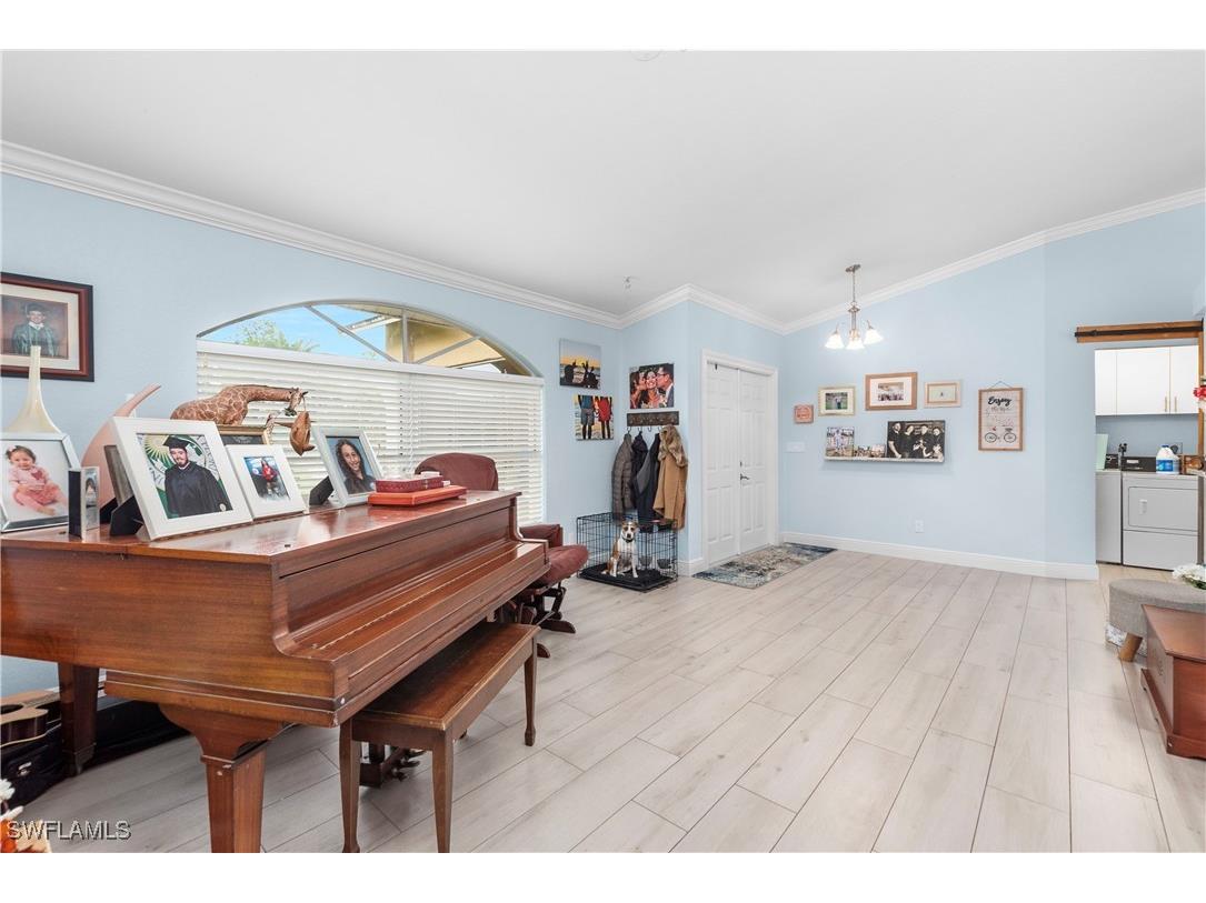 1333 20th Avenue NE Naples FL 34120 225071089 image6