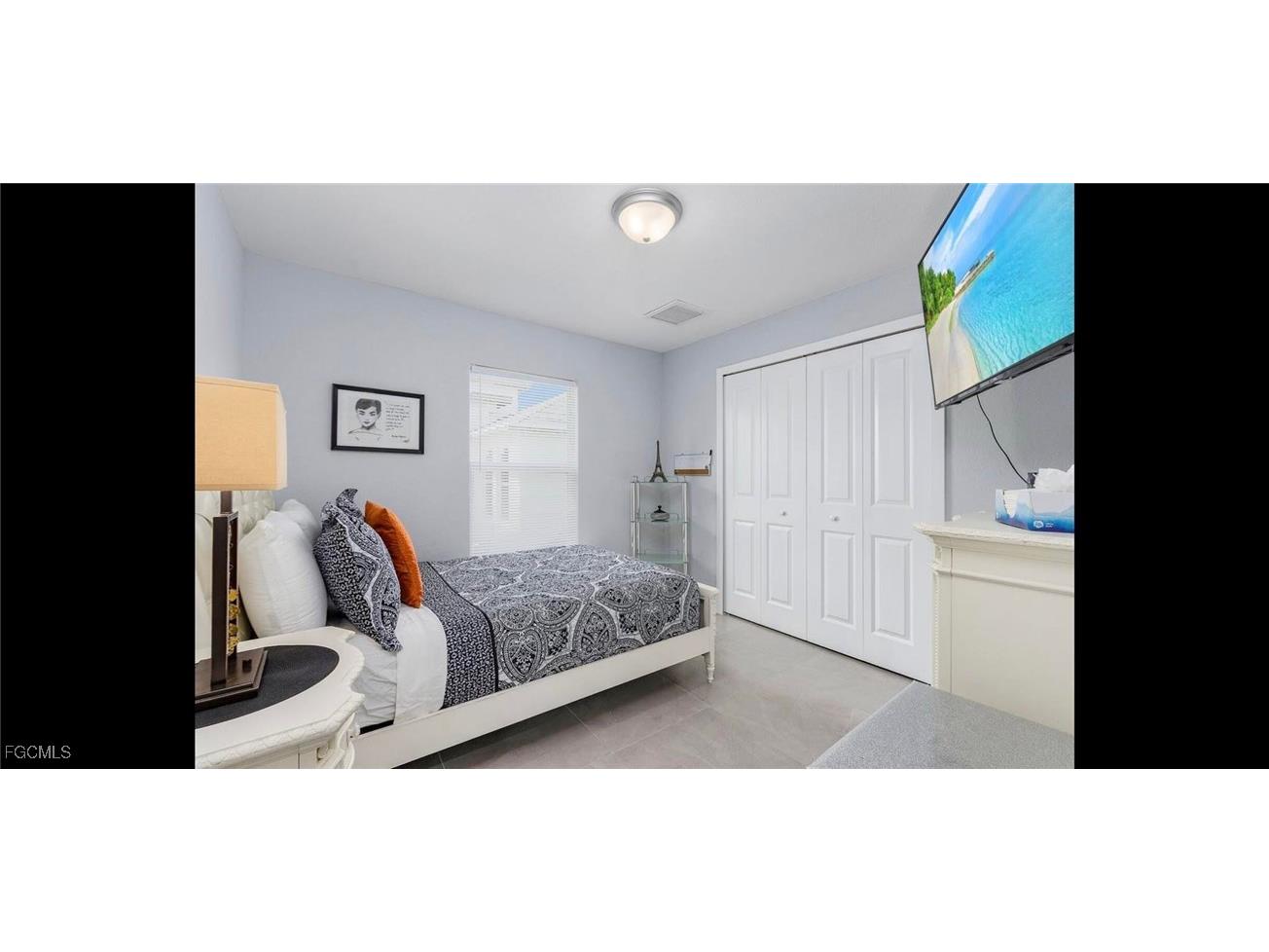 1331/1333 NE 15th Lane Cape Coral FL 33909 2025008219 image23