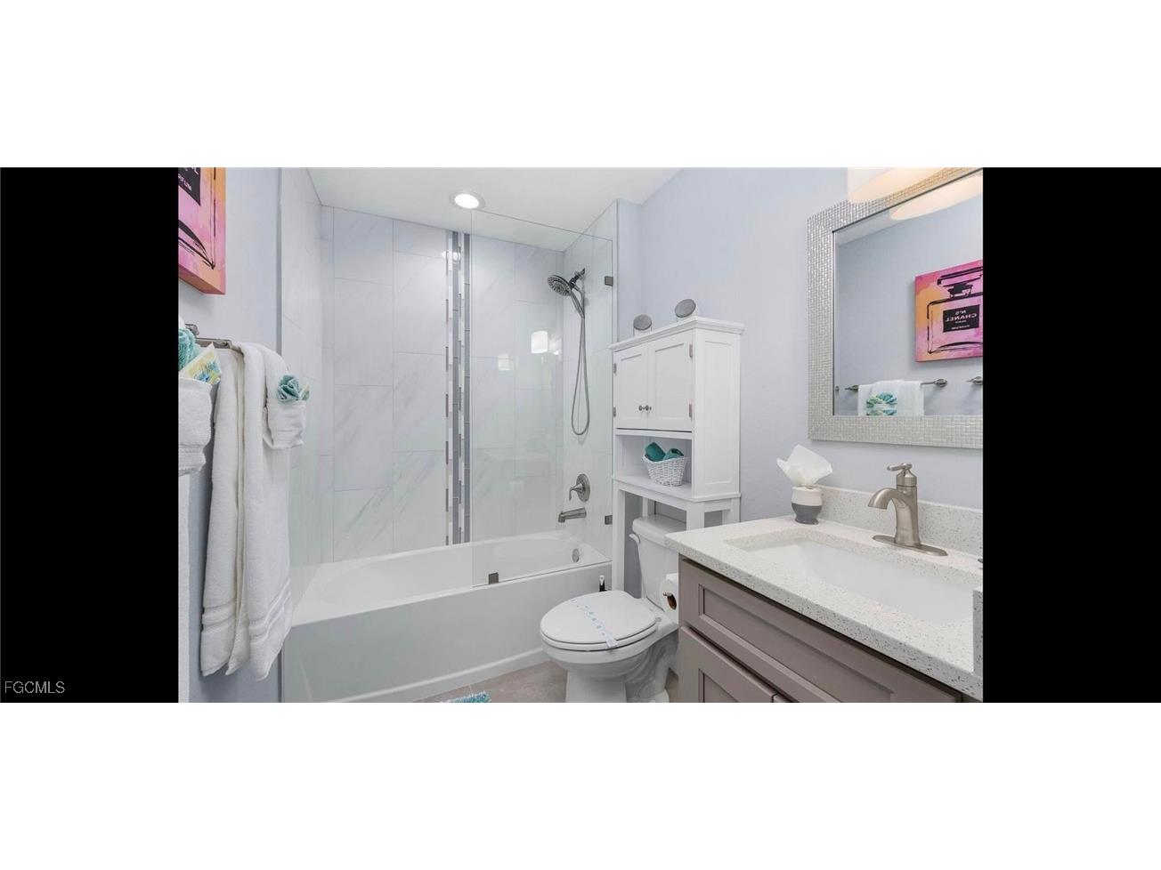 1331/1333 NE 15th Lane Cape Coral FL 33909 2025008219 image25