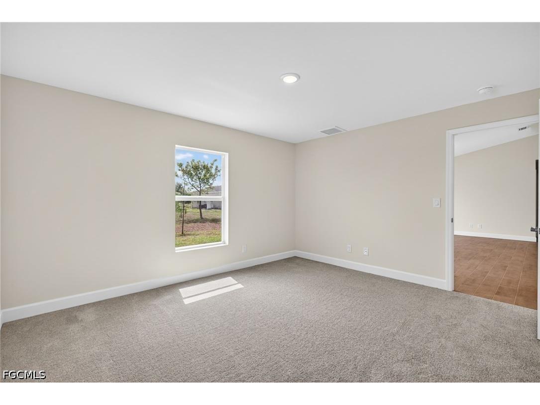 1333 NW 10th Place Cape Coral FL 33993 2026019934 image6