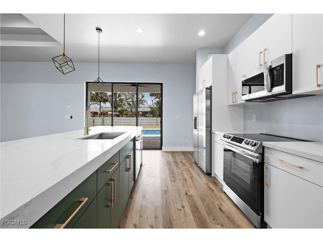 1333 NW 4th Street Cape Coral FL 33993 2025009554 image11