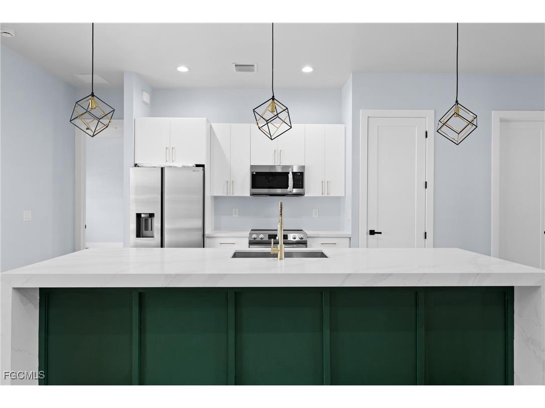 1333 NW 4th Street Cape Coral FL 33993 2025009554 image7