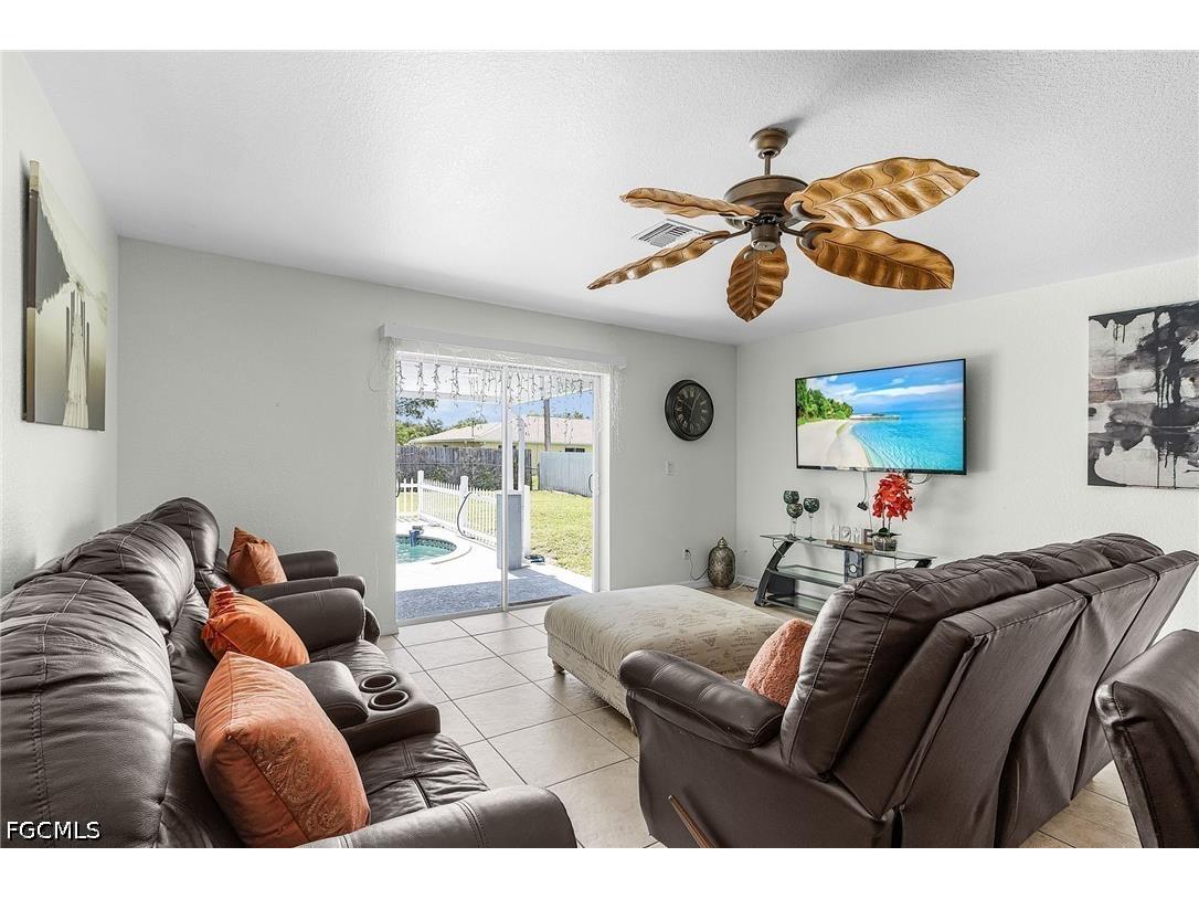 1333 SE 8th Avenue #1401 Cape Coral FL 33990 2026012211 image11