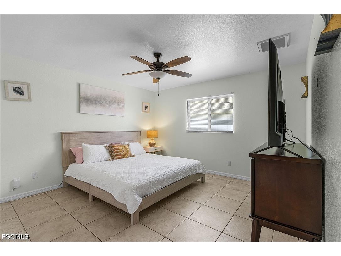 1333 SE 8th Avenue #1401 Cape Coral FL 33990 2026012211 image12
