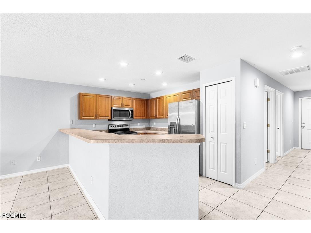 1333 SE 8th Avenue #1401 Cape Coral FL 33990 2026012211 image19