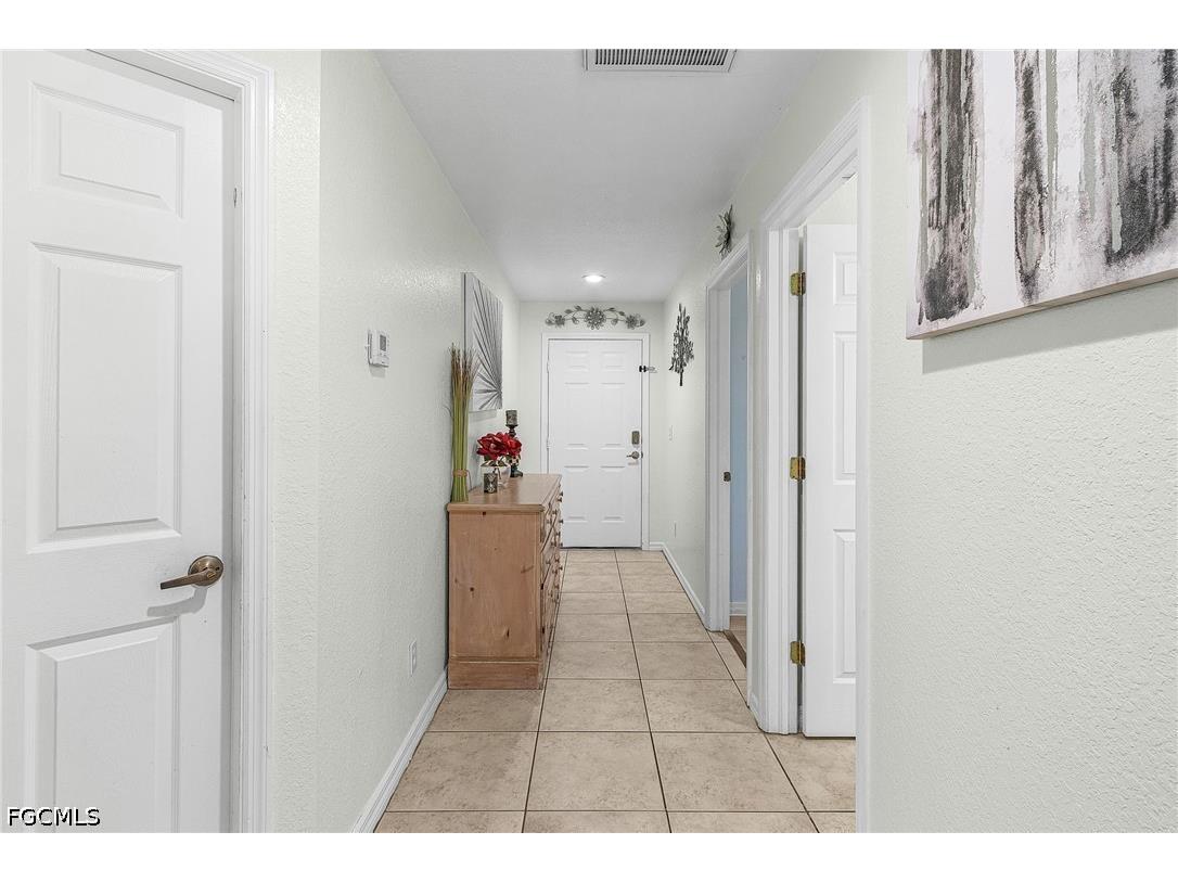 1333 SE 8th Avenue #1401 Cape Coral FL 33990 2026012211 image3