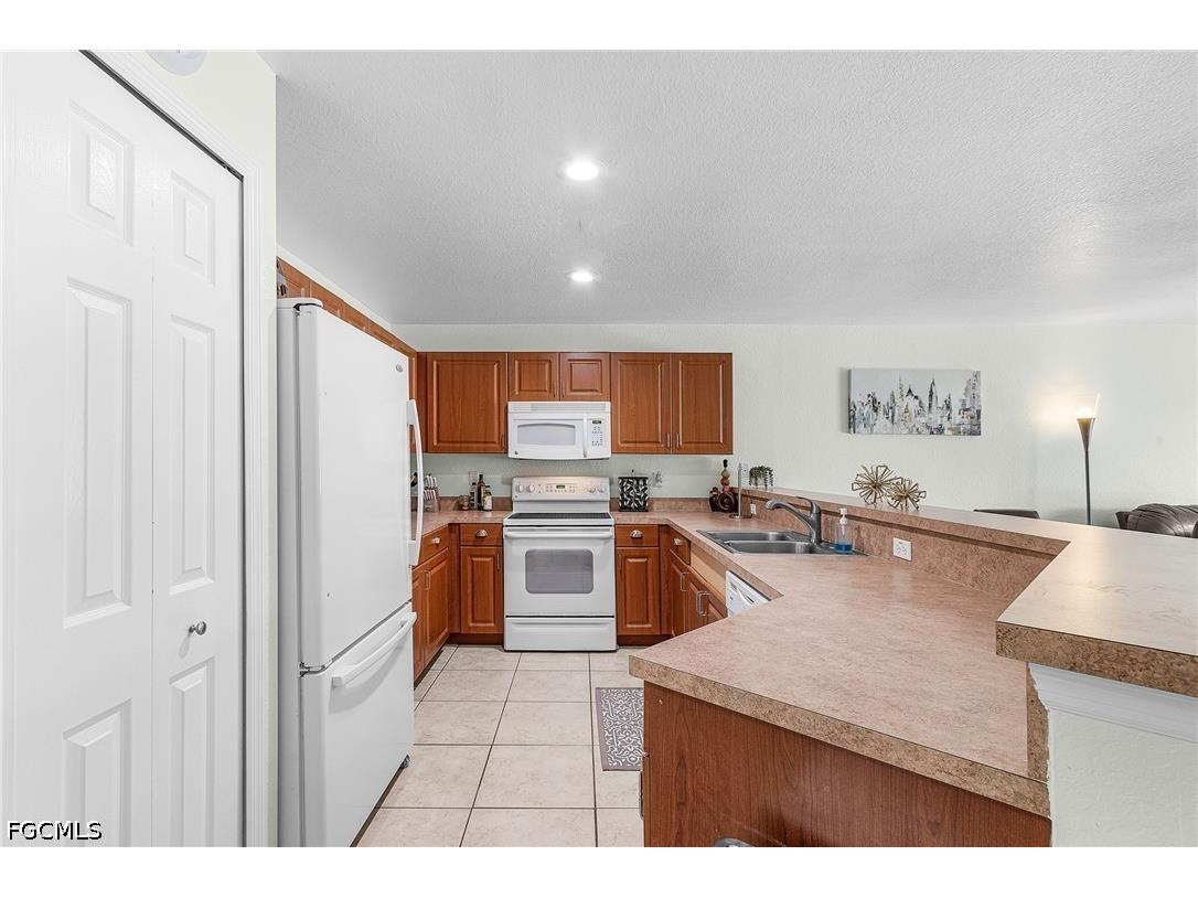 1333 SE 8th Avenue #1401 Cape Coral FL 33990 2026012211 image7