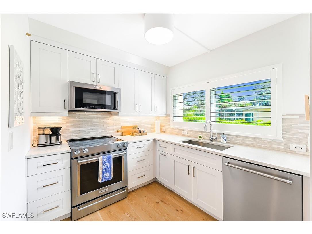 1334 Crayton Road #1 Naples FL 34102 225069304 image9