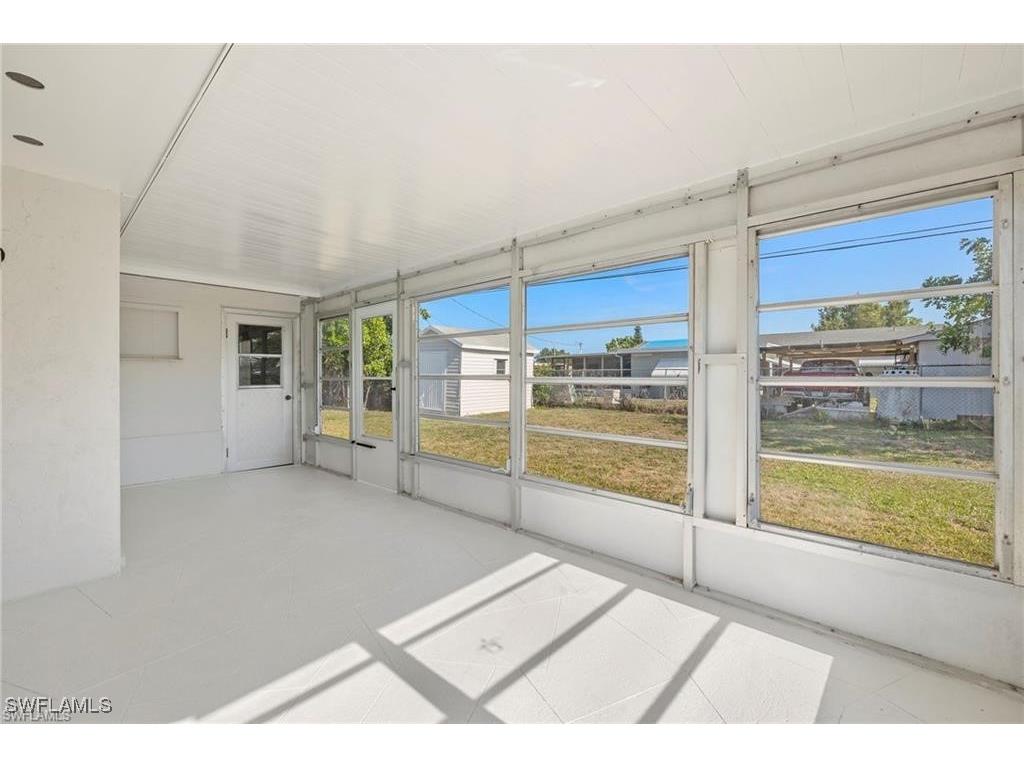 1334 Ellendale Circle Lehigh Acres FL 33936 226004368 image5