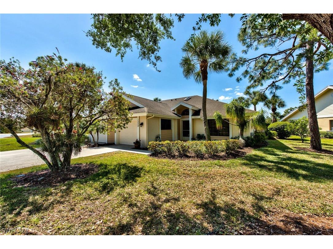 1334 Park Lake Drive #28-R Naples FL 34110 223017011 image1