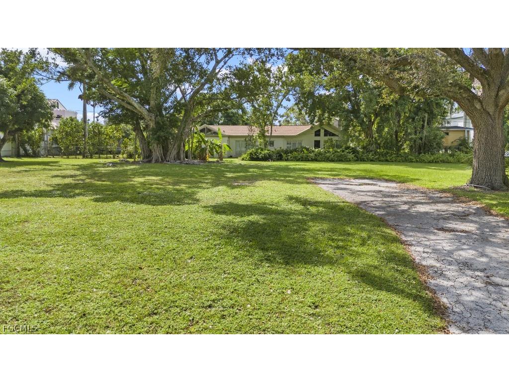 1334 Plumosa Drive Fort Myers FL 33901 2026012912 image1