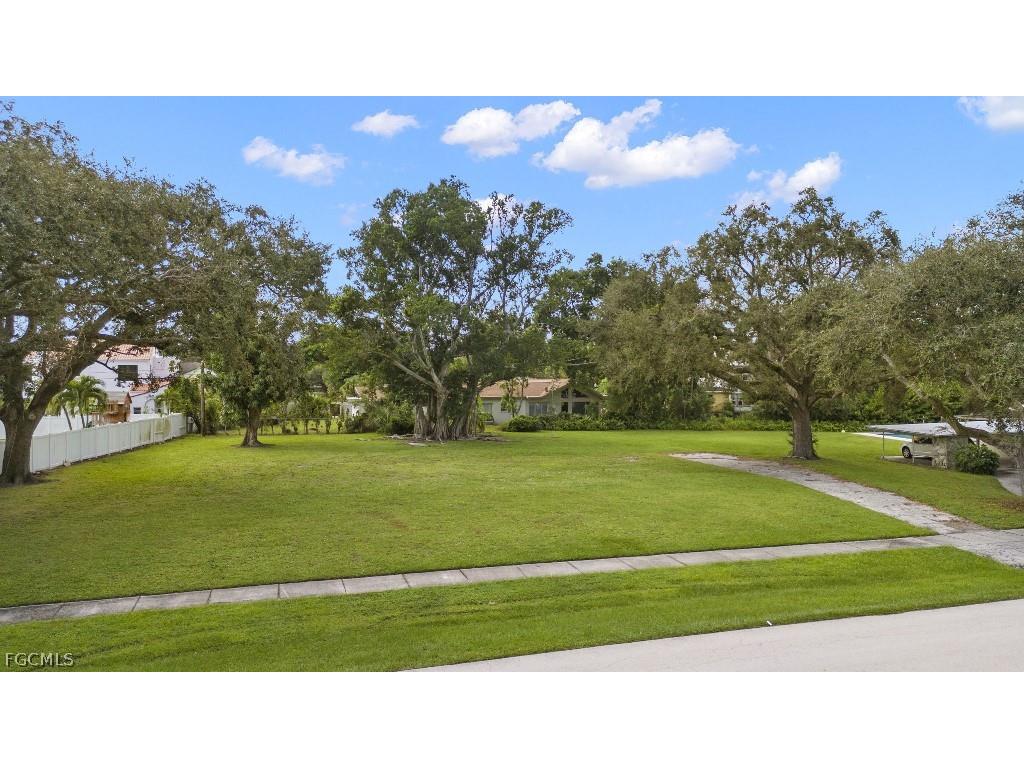1334 Plumosa Drive Fort Myers FL 33901 2026012912 image2