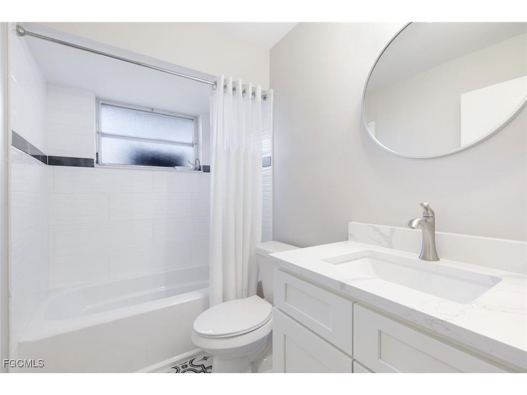 1334 Vesper Drive Fort Myers FL 33901 2025026140 image22