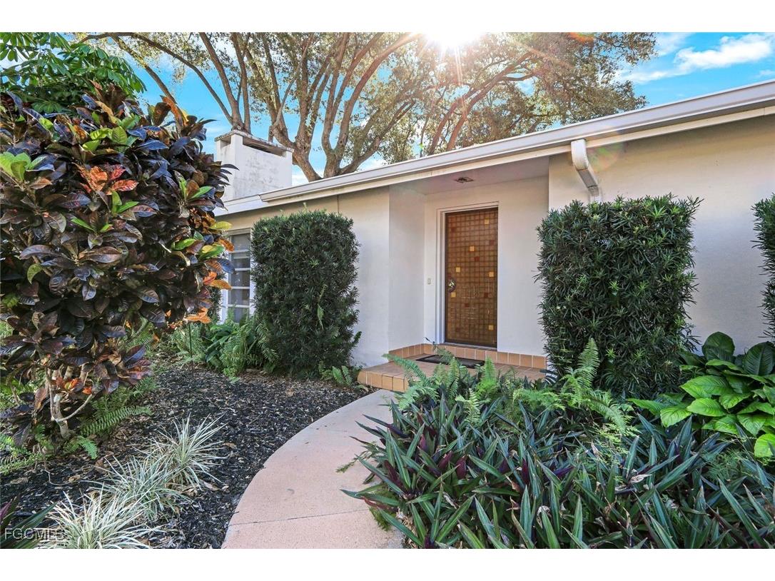 1334 Vesper Drive Fort Myers FL 33901 2025026140 image25