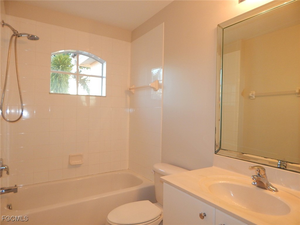 1334 Weeping Willow Court Cape Coral FL 33909 2025022032 image16