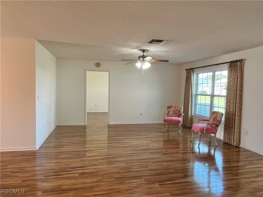1335 Broadwater Drive Fort Myers FL 33919 2026000696 image12