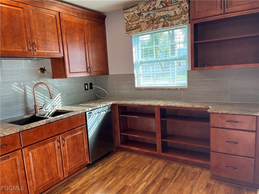 1335 Broadwater Drive Fort Myers FL 33919 2026000696 image9