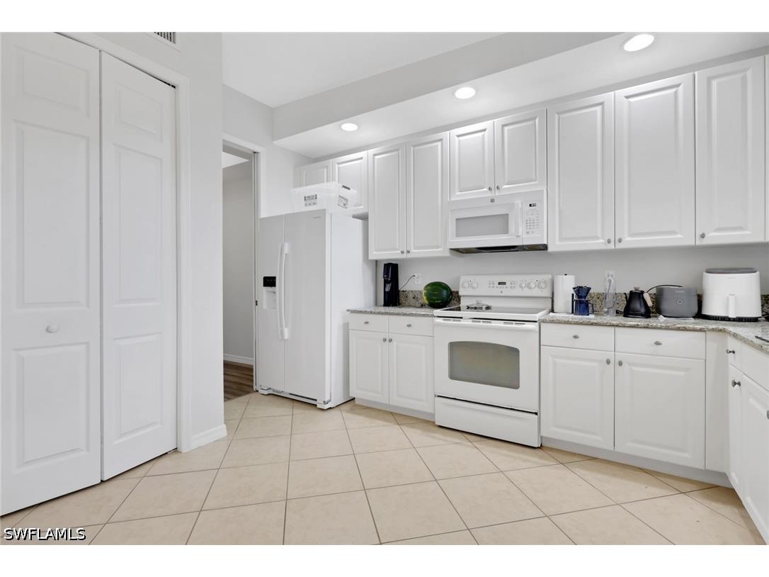 1335 Mariposa Circle #4103 Naples FL 34105 226021537 image2